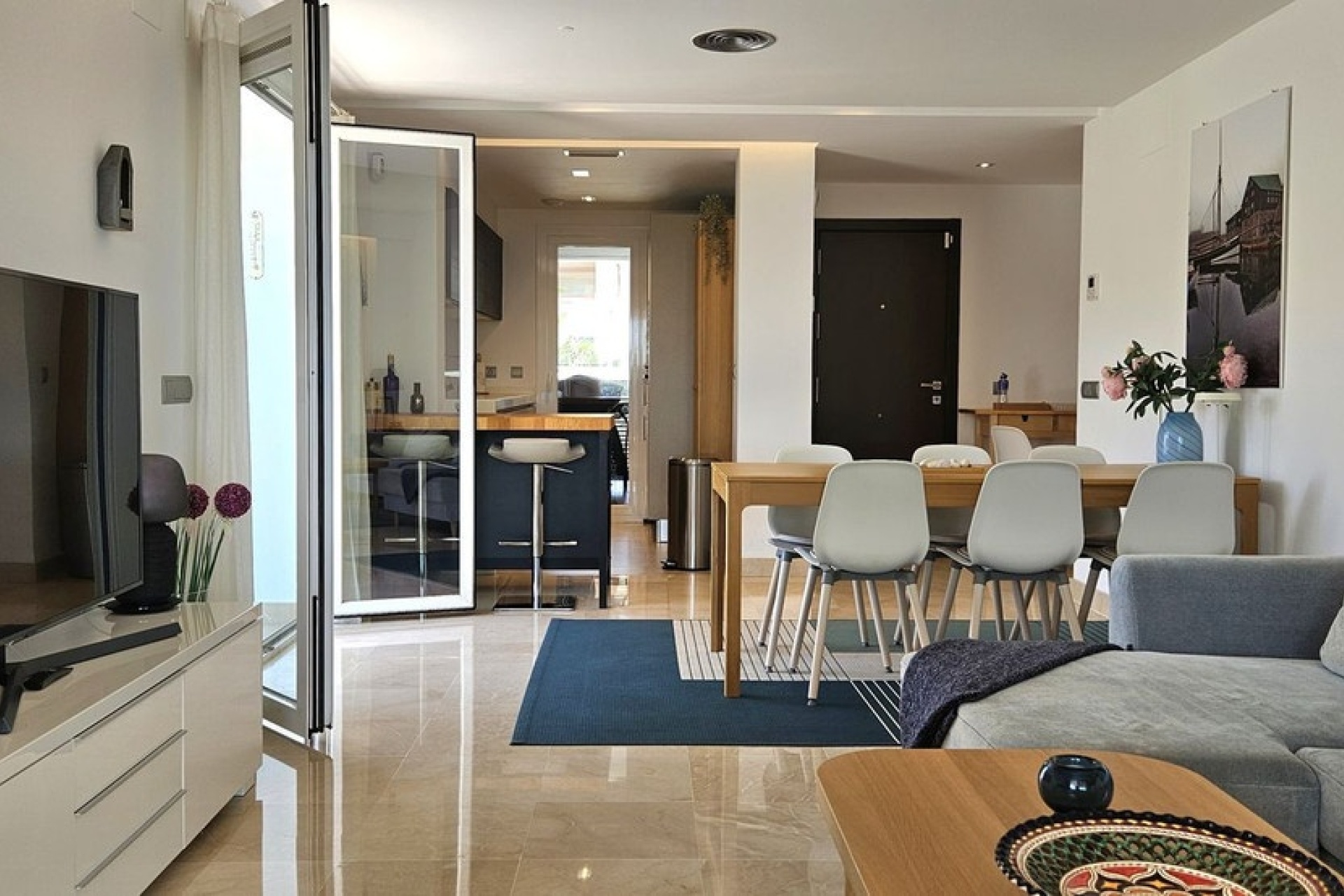Resale - apartment - Marbella - La Mairena