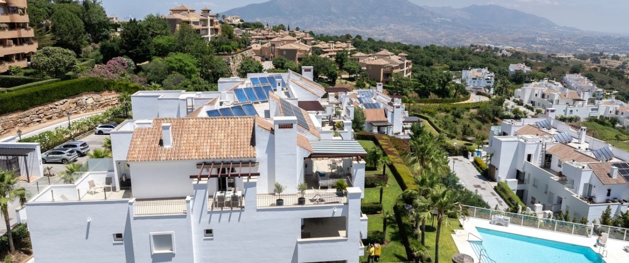 Resale - apartment - Marbella - La Mairena