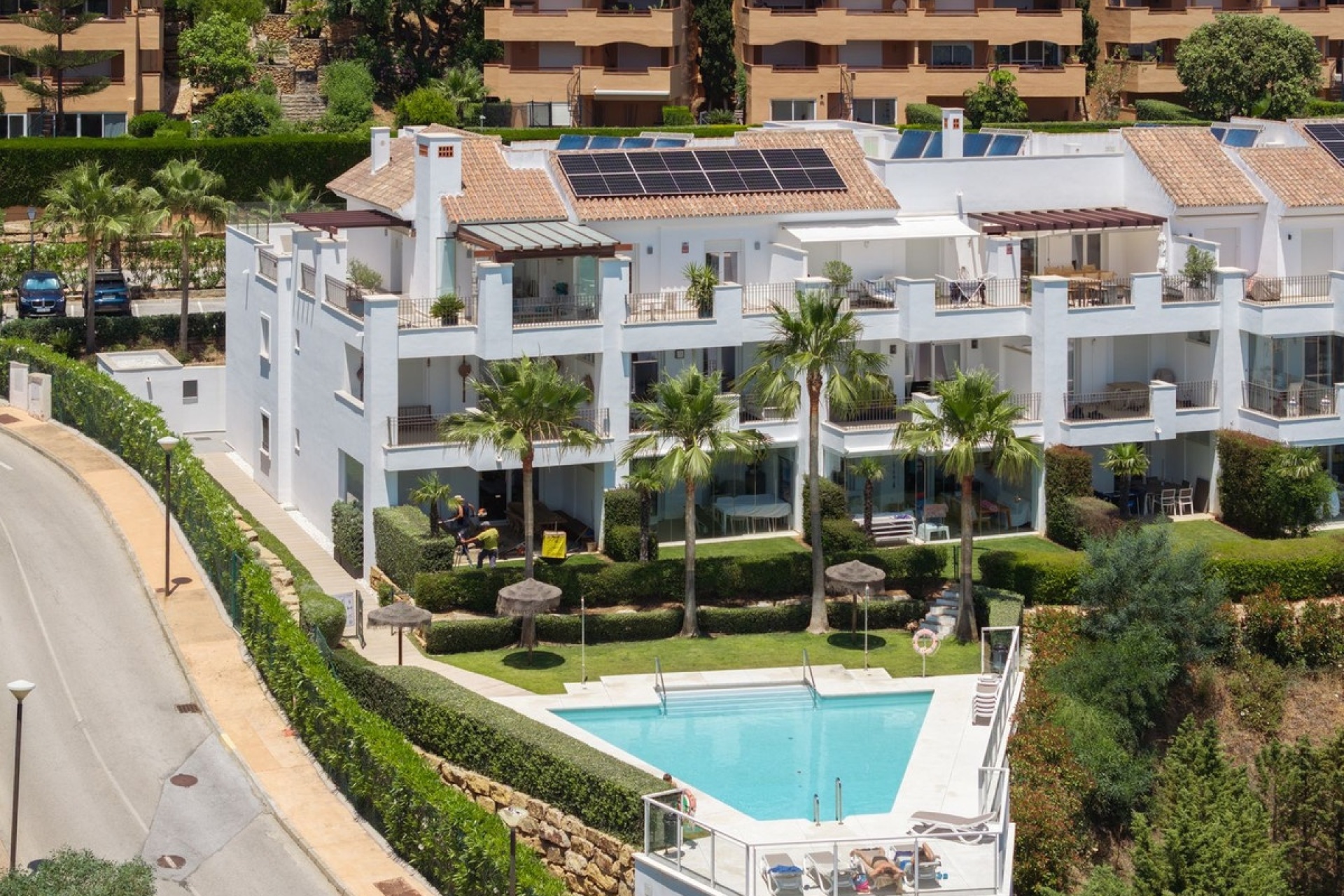 Resale - apartment - Marbella - La Mairena
