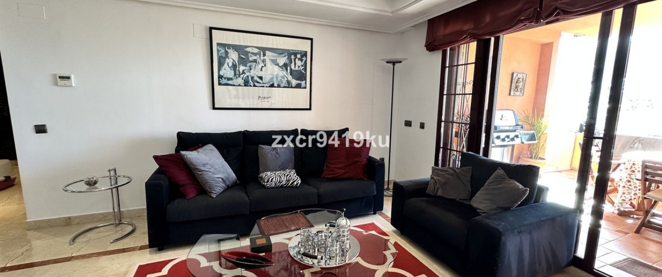 Resale - apartment - Marbella - La Mairena