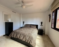 Resale - apartment - Marbella - La Mairena