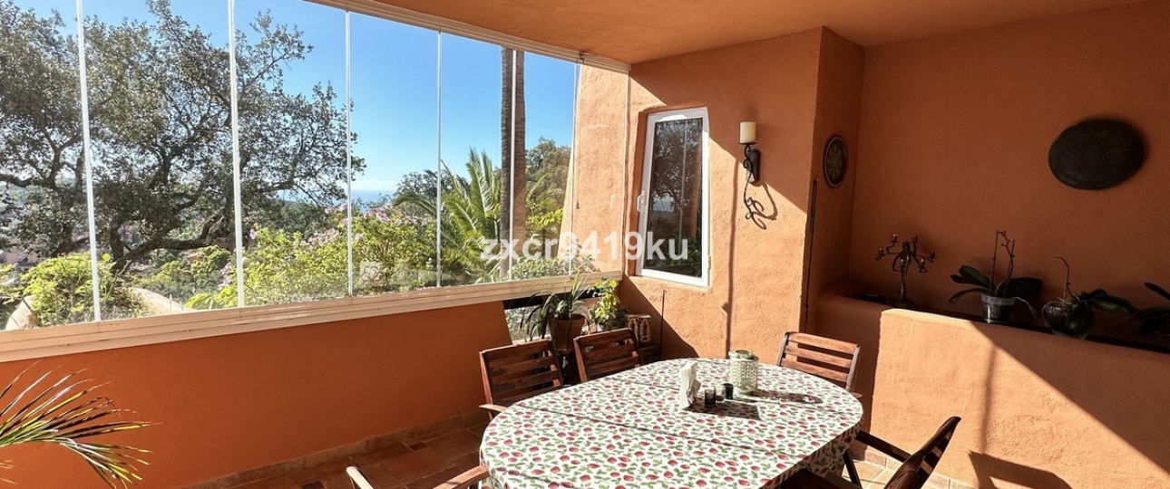Resale - apartment - Marbella - La Mairena