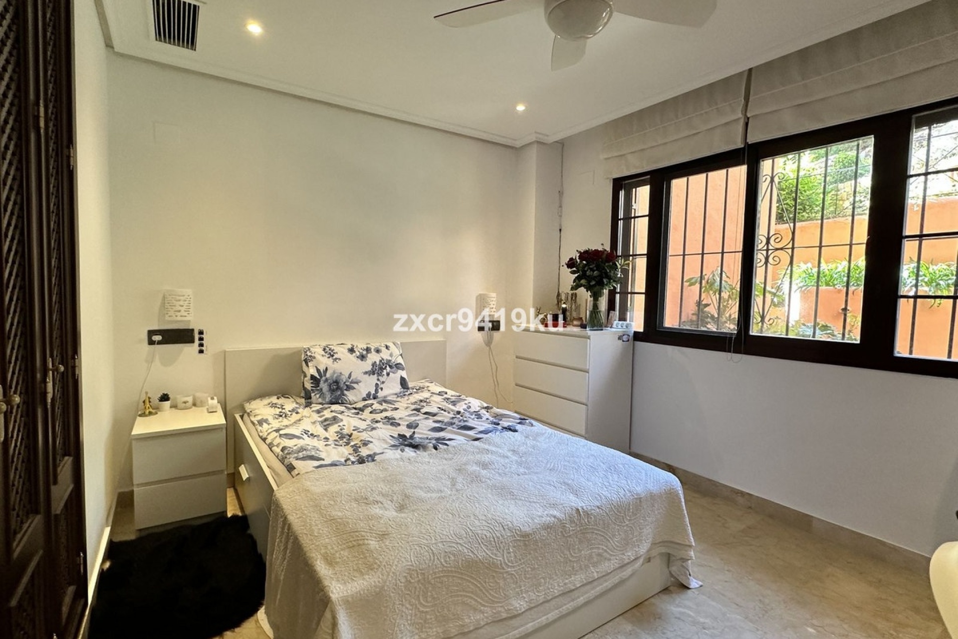 Resale - apartment - Marbella - La Mairena