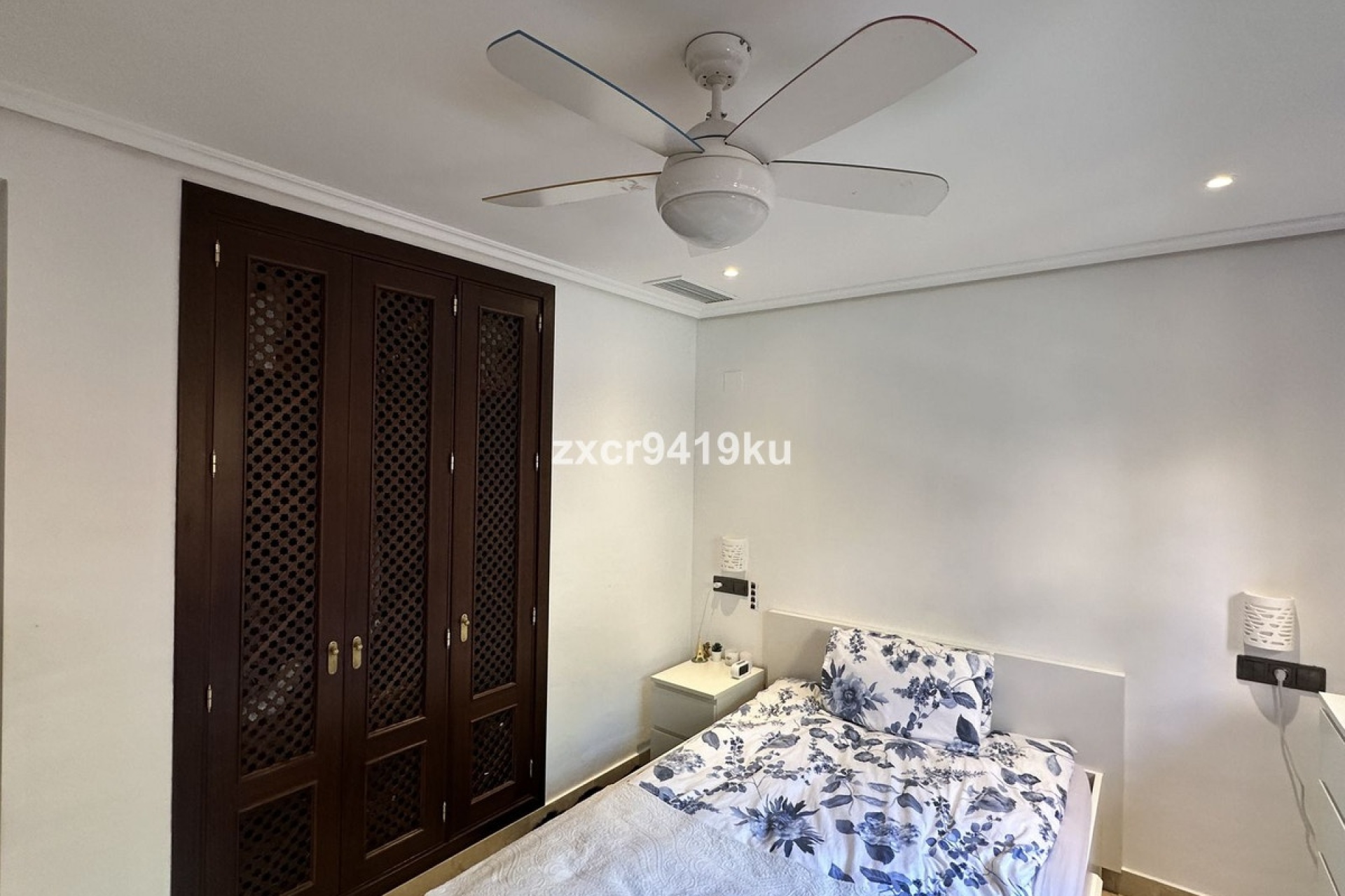 Resale - apartment - Marbella - La Mairena