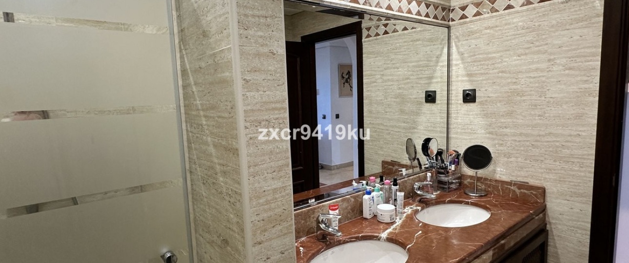 Resale - apartment - Marbella - La Mairena