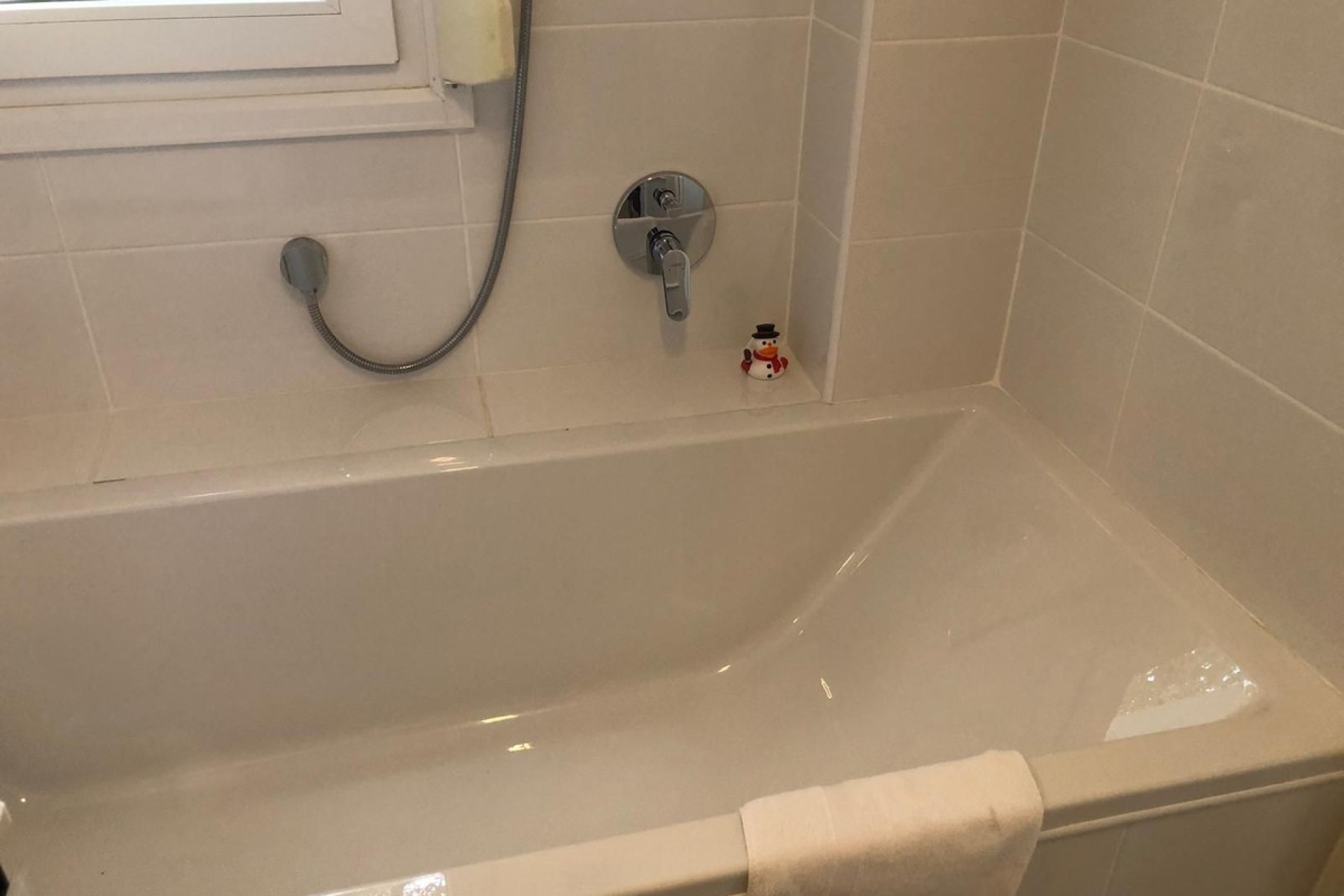 Resale - apartment - Marbella - La Mairena
