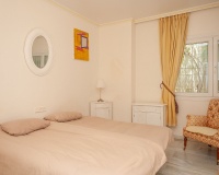 Resale - apartment - Marbella - La Mairena