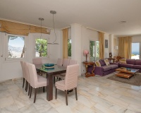 Resale - apartment - Marbella - La Mairena