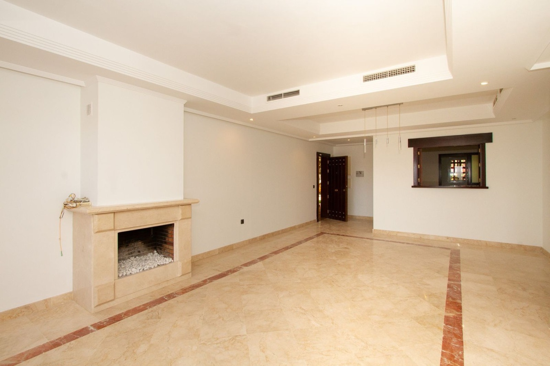 Resale - apartment - Marbella - La Mairena