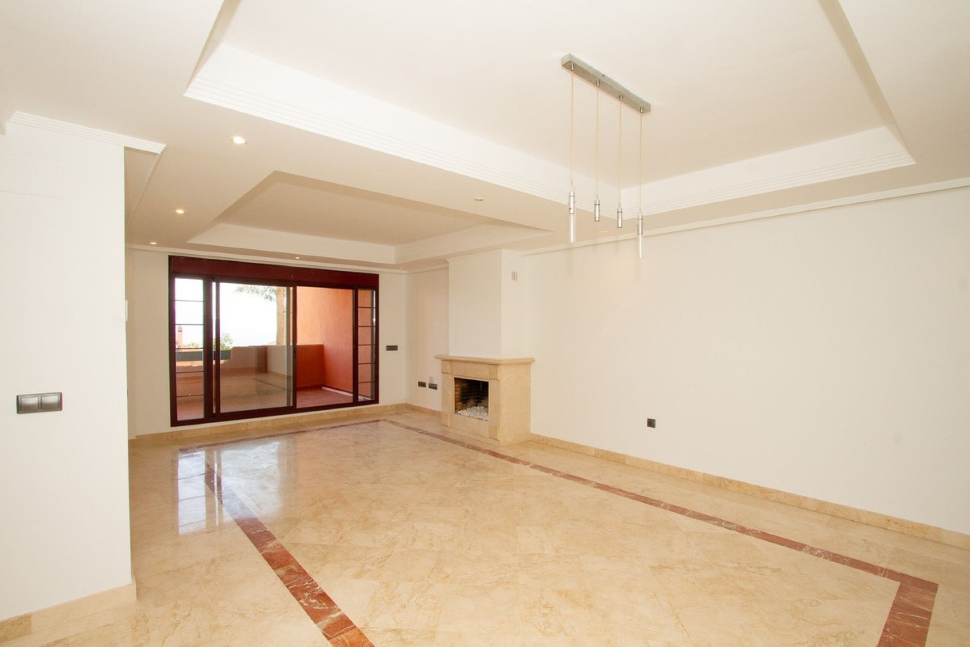 Resale - apartment - Marbella - La Mairena