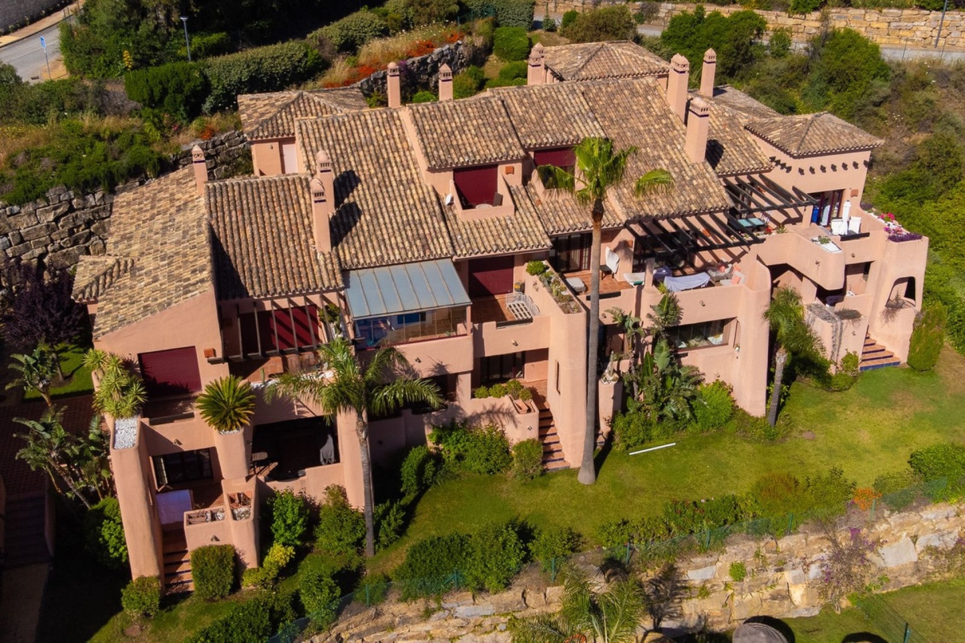 Resale - apartment - Marbella - La Mairena