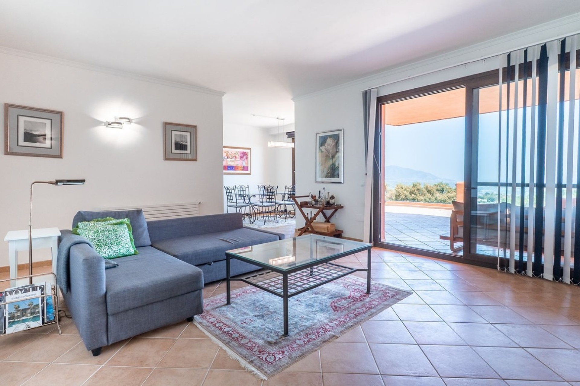 Resale - apartment - Marbella - La Mairena