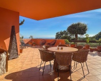 Resale - apartment - Marbella - La Mairena