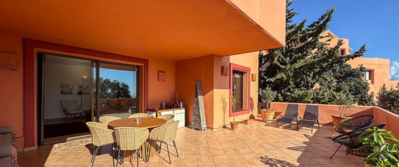 Resale - apartment - Marbella - La Mairena