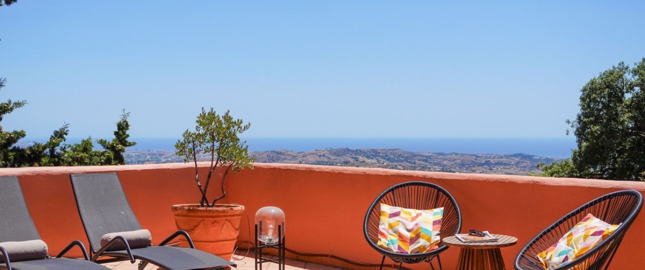 Resale - apartment - Marbella - La Mairena