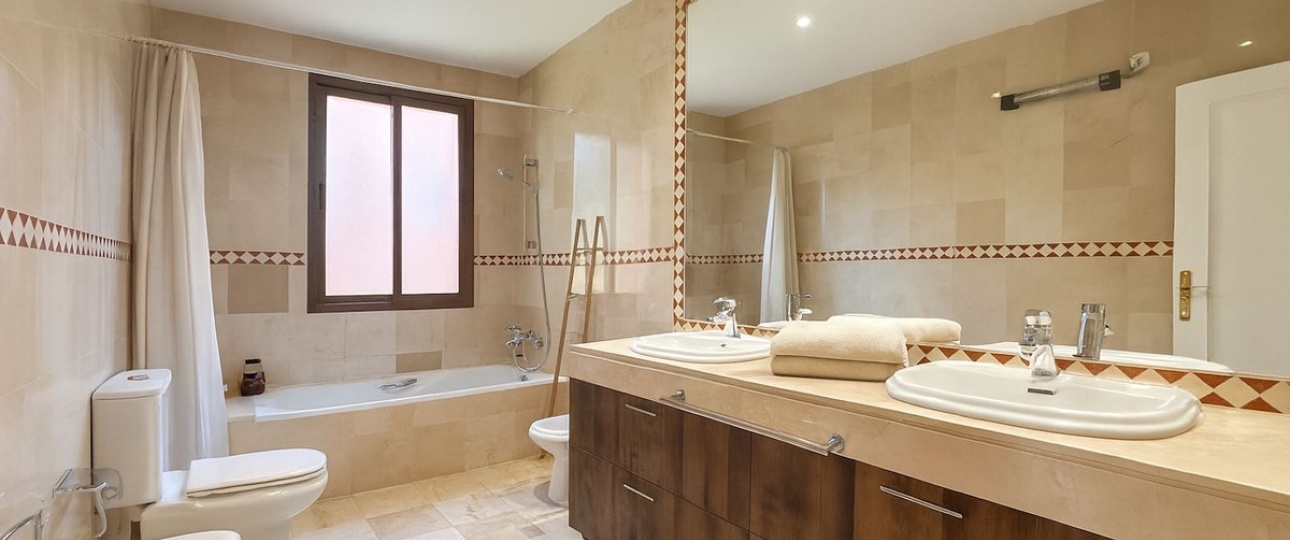 Resale - apartment - Marbella - La Mairena