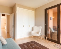 Resale - apartment - Marbella - La Mairena