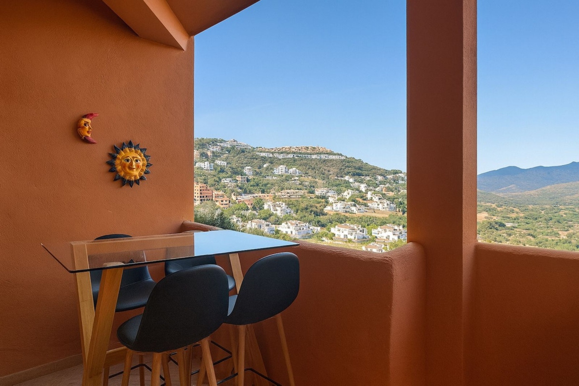Resale - apartment - Marbella - La Mairena
