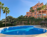 Resale - apartment - Marbella - La Mairena