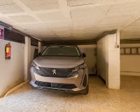 Resale - apartment - Marbella - La Mairena