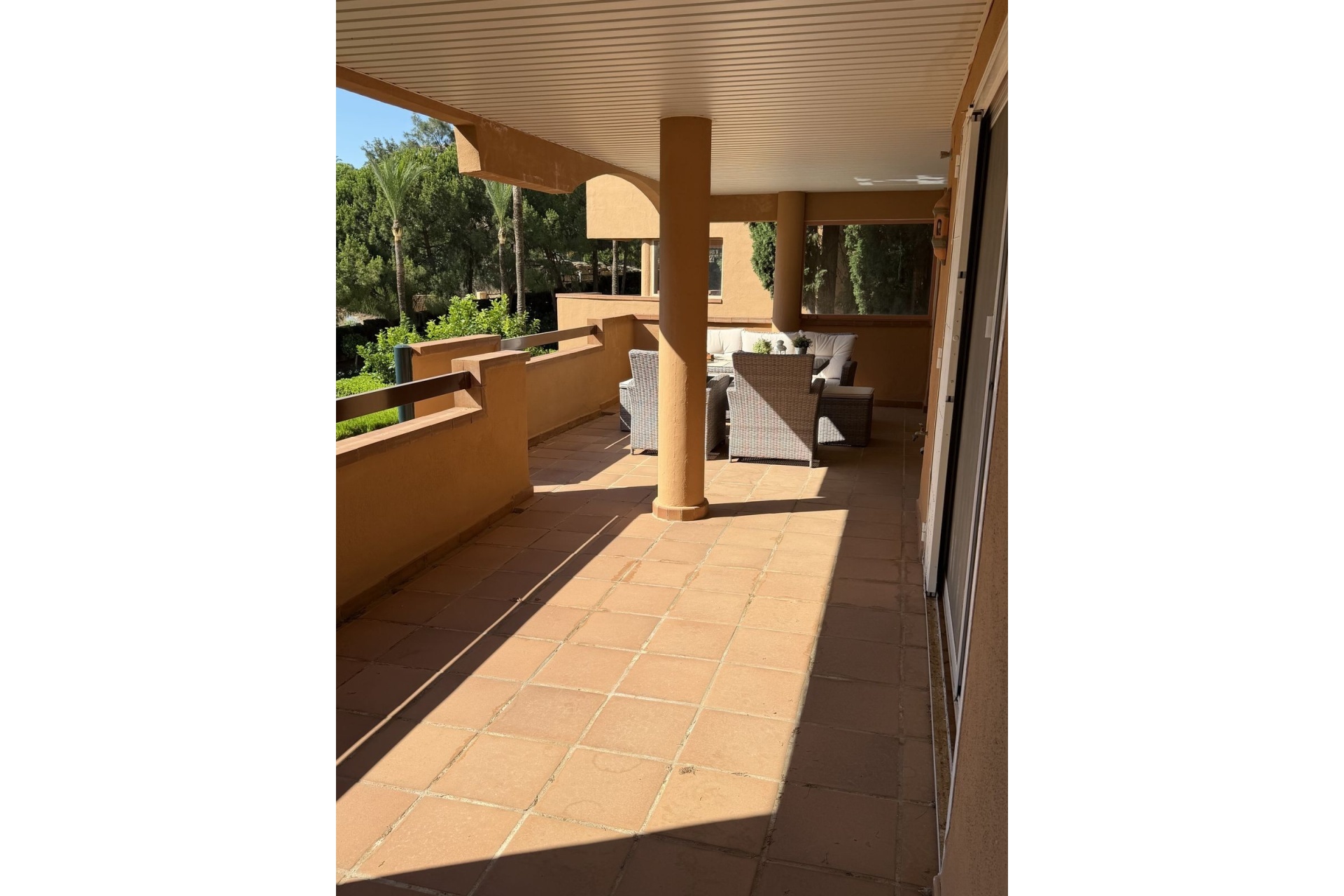Resale - apartment - Marbella - La Mairena