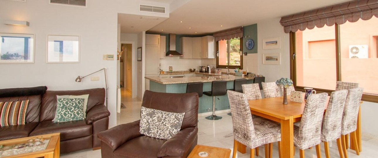 Resale - apartment - Marbella - La Mairena
