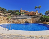 Resale - apartment - Marbella - La Mairena