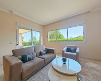 Resale - apartment - Marbella - La Mairena