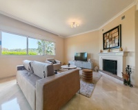 Resale - apartment - Marbella - La Mairena