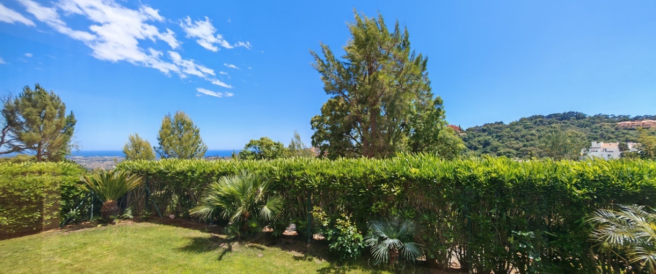 Resale - apartment - Marbella - La Mairena