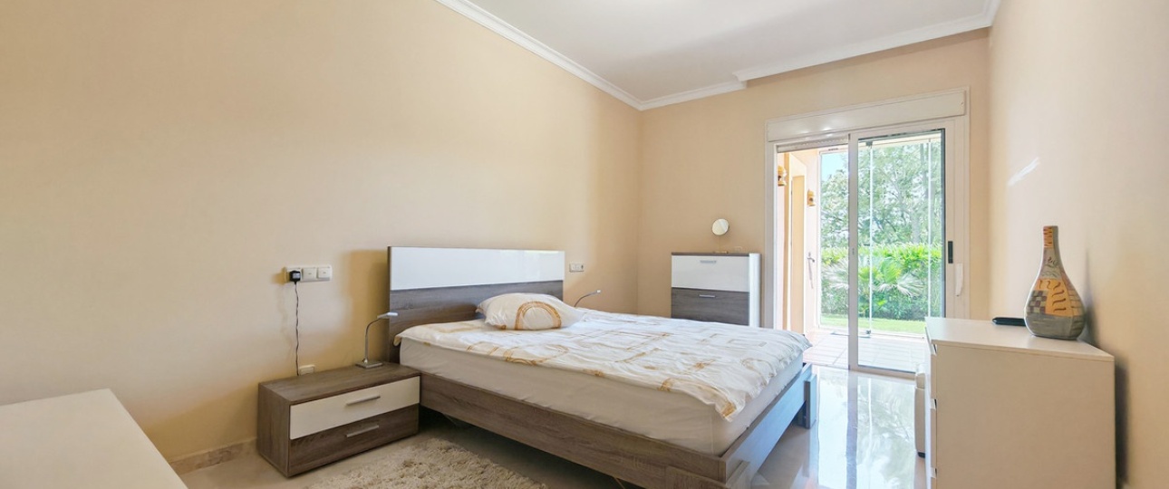 Resale - apartment - Marbella - La Mairena
