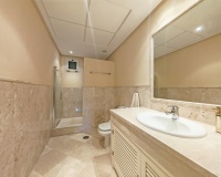 Resale - apartment - Marbella - La Mairena