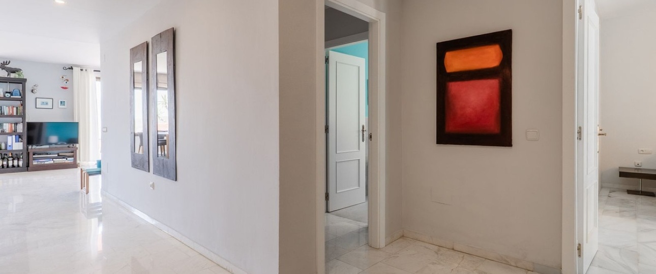 Resale - apartment - Marbella - La Mairena