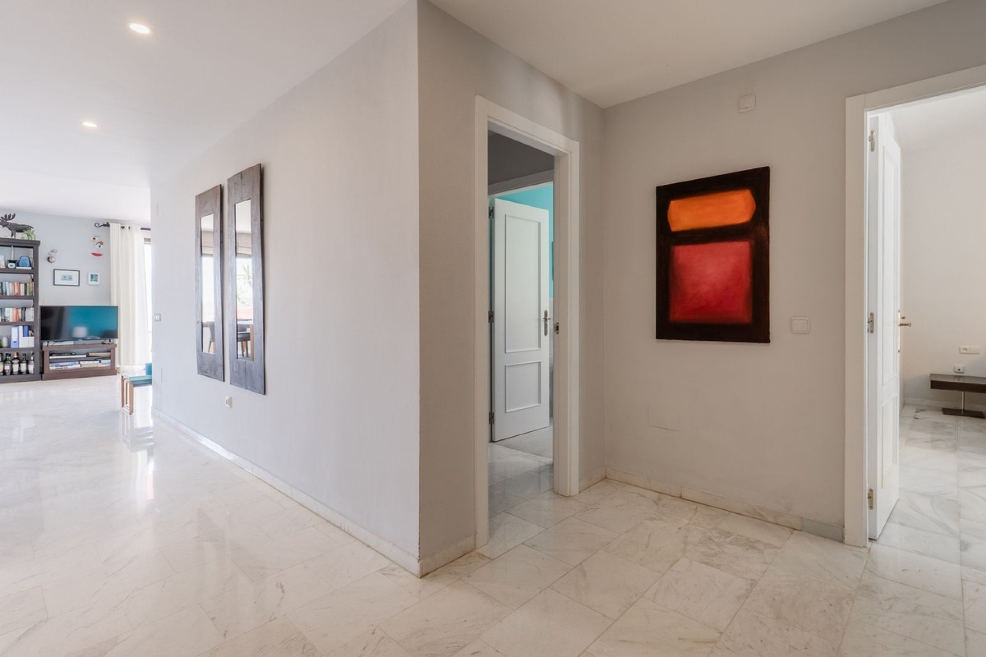 Resale - apartment - Marbella - La Mairena