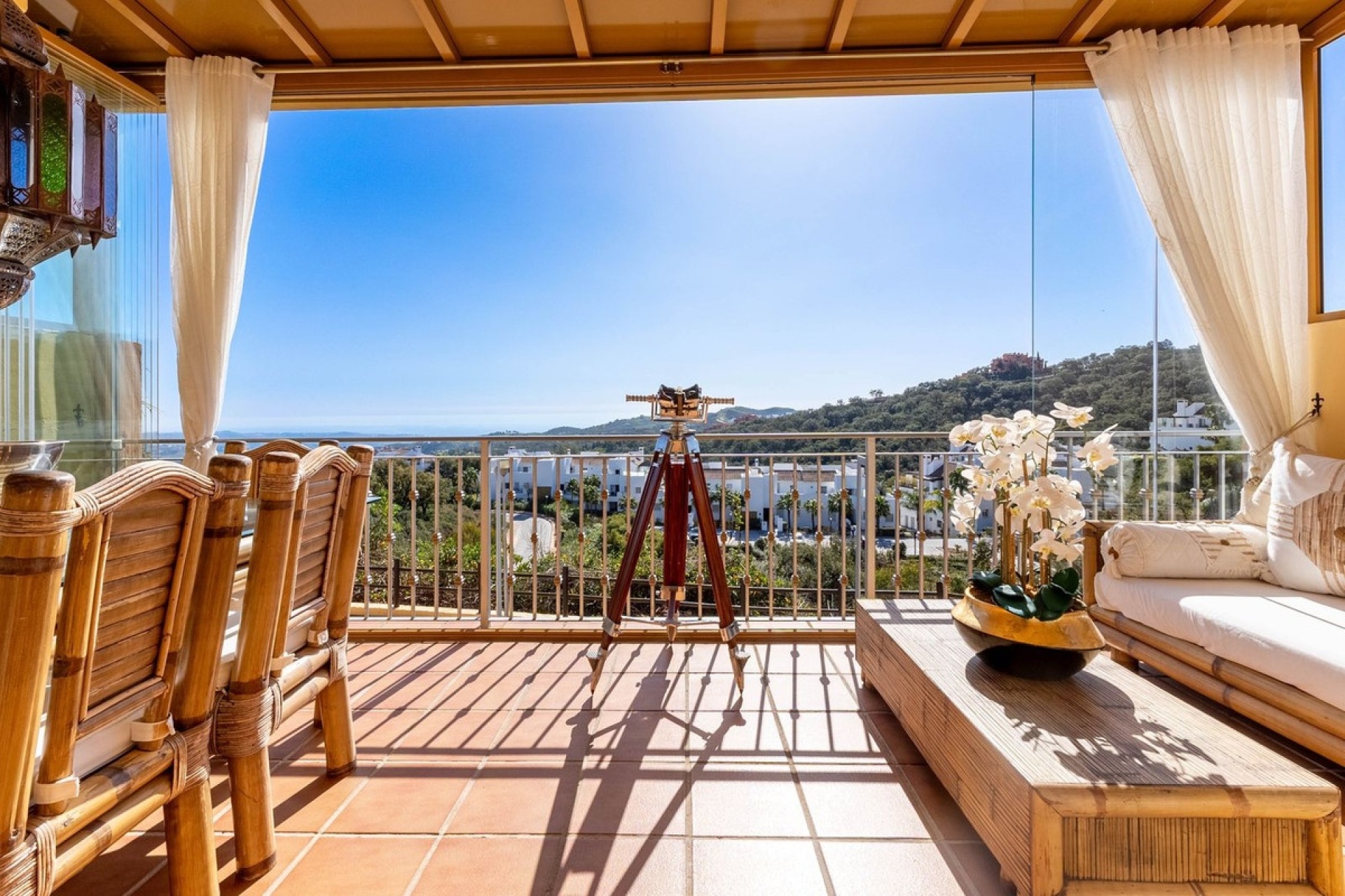 Resale - apartment - Marbella - La Mairena