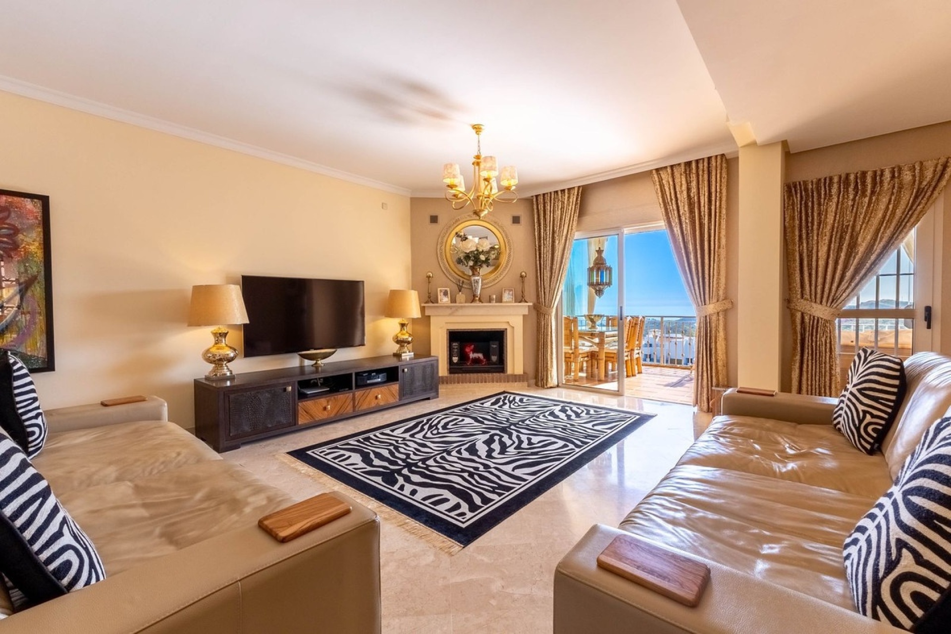 Resale - apartment - Marbella - La Mairena
