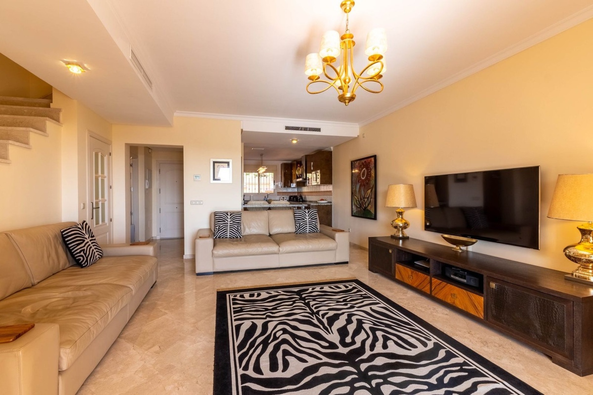 Resale - apartment - Marbella - La Mairena