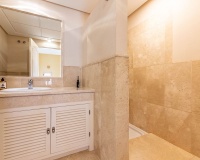 Resale - apartment - Marbella - La Mairena