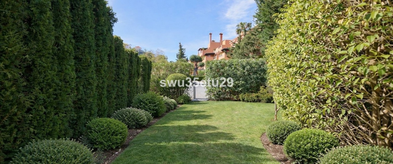 Resale - apartment - Marbella - La Mairena