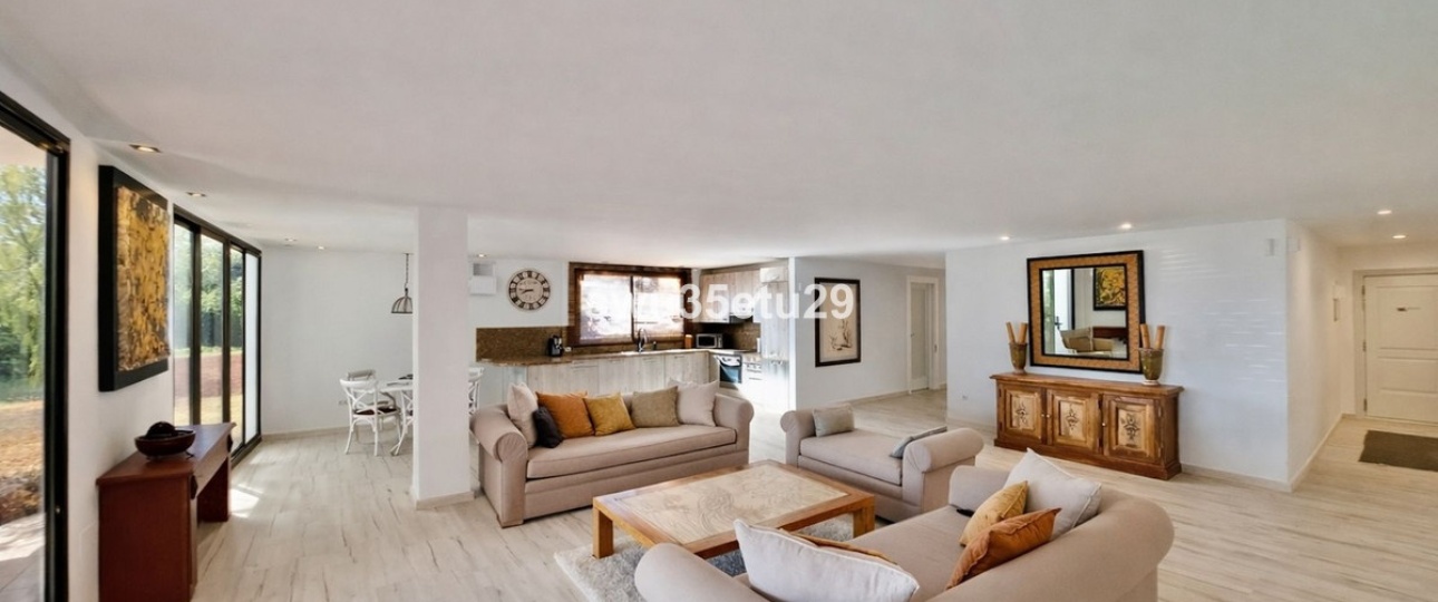 Resale - apartment - Marbella - La Mairena