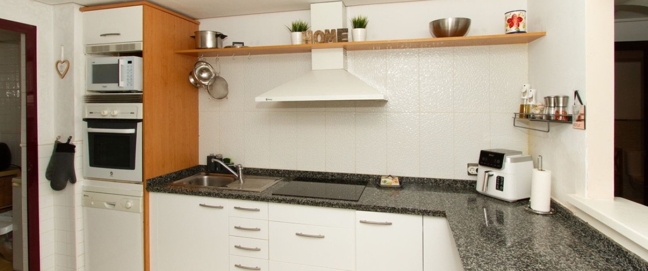 Resale - apartment - Marbella - La Mairena