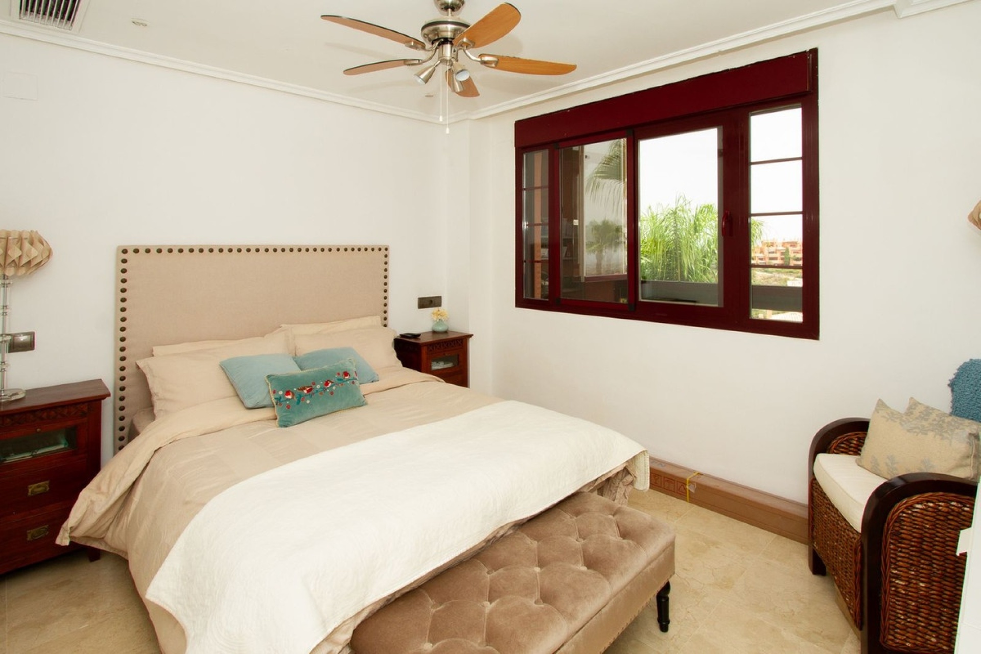 Resale - apartment - Marbella - La Mairena