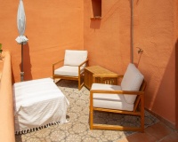 Resale - apartment - Marbella - La Mairena