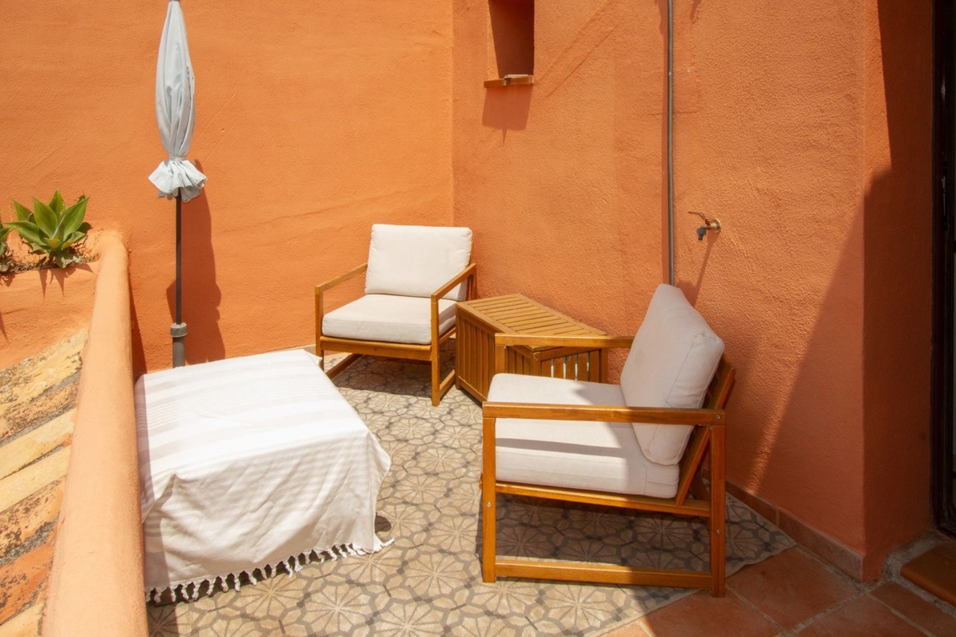Resale - apartment - Marbella - La Mairena
