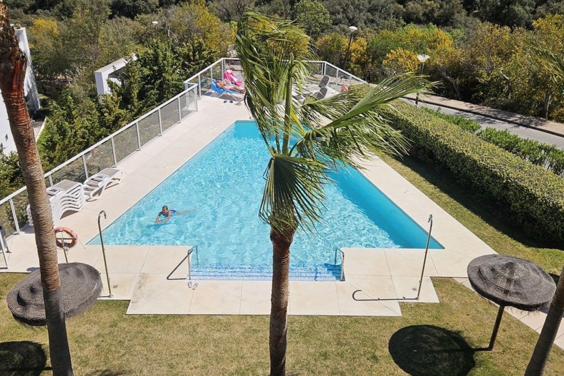 Resale - apartment - Marbella - La Mairena