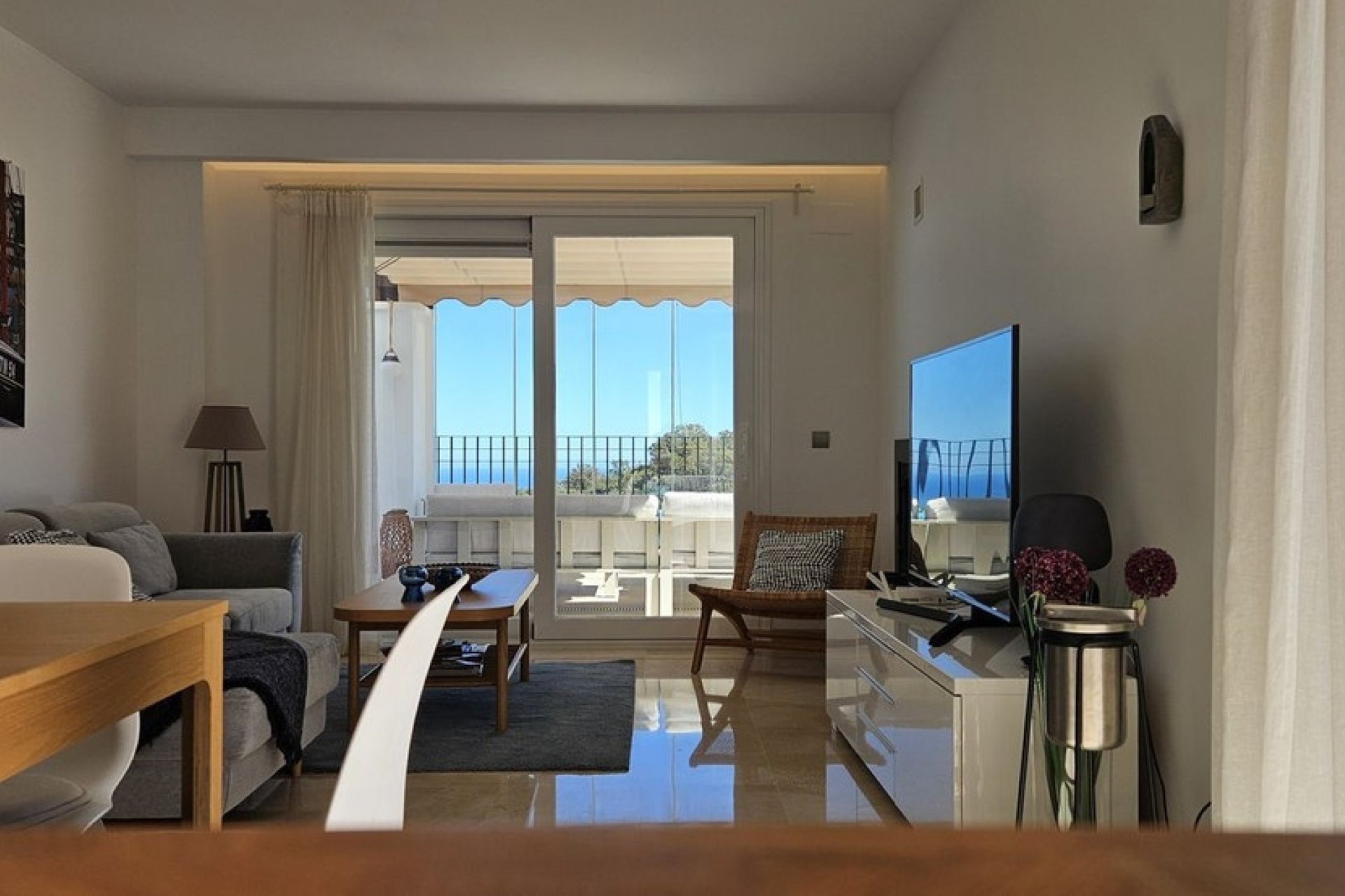 Resale - apartment - Marbella - La Mairena