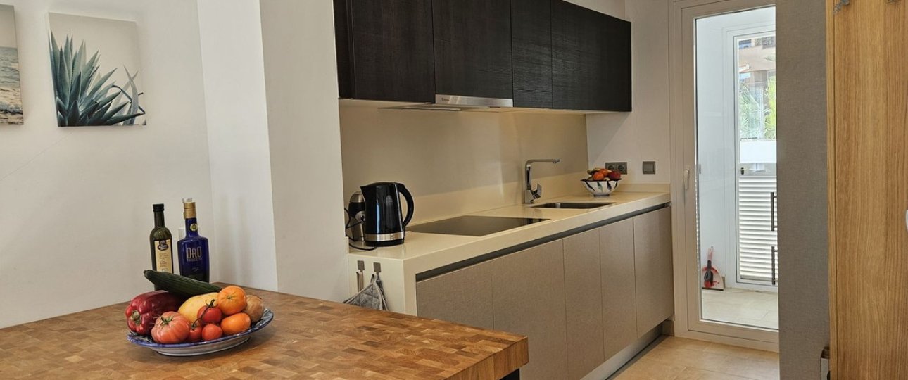 Resale - apartment - Marbella - La Mairena