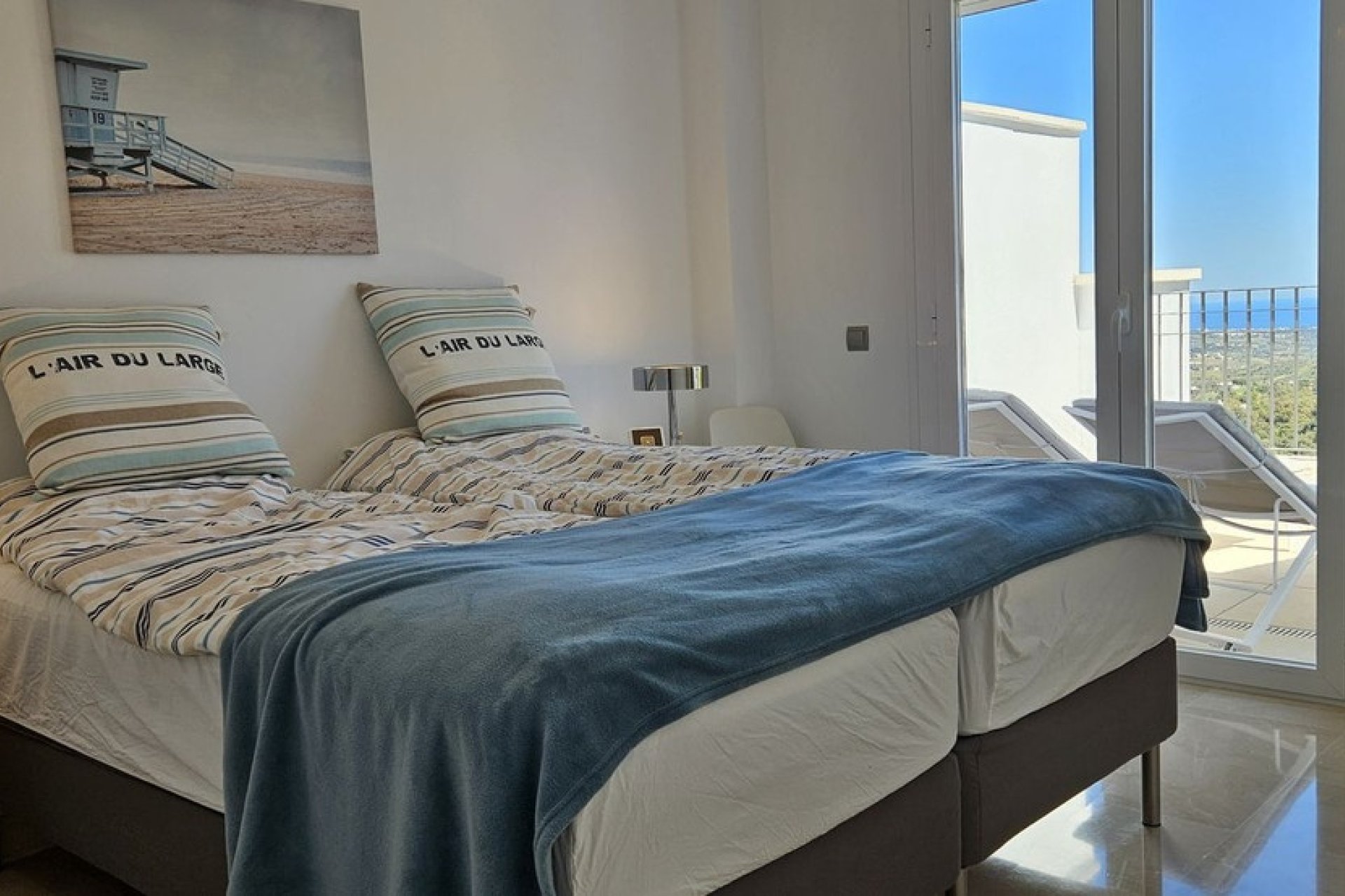 Resale - apartment - Marbella - La Mairena