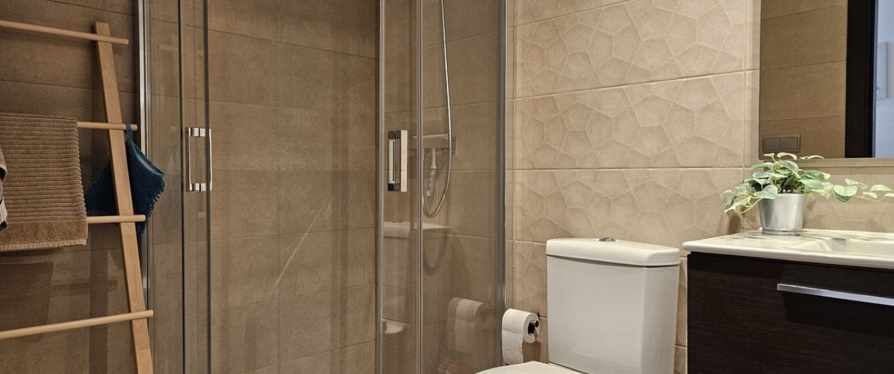 Resale - apartment - Marbella - La Mairena