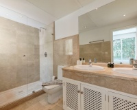 Resale - apartment - Marbella - La Mairena